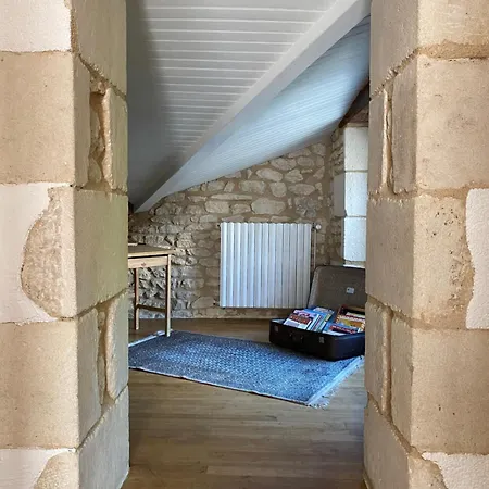 度假居 Le Repaire Du Clain 4 Etoiles Pour 14 Personnes Avec Piscine Proche Du Futuroscope