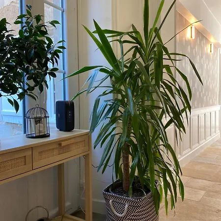 Le Repaire Du Clain 4 Etoiles Pour 14 Personnes Avec Piscine Proche Du Futuroscope * Chasseneuil-du-Poitou