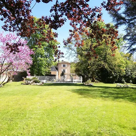 度假居 Le Repaire Du Clain 4 Etoiles Pour 14 Personnes Avec Piscine Proche Du Futuroscope